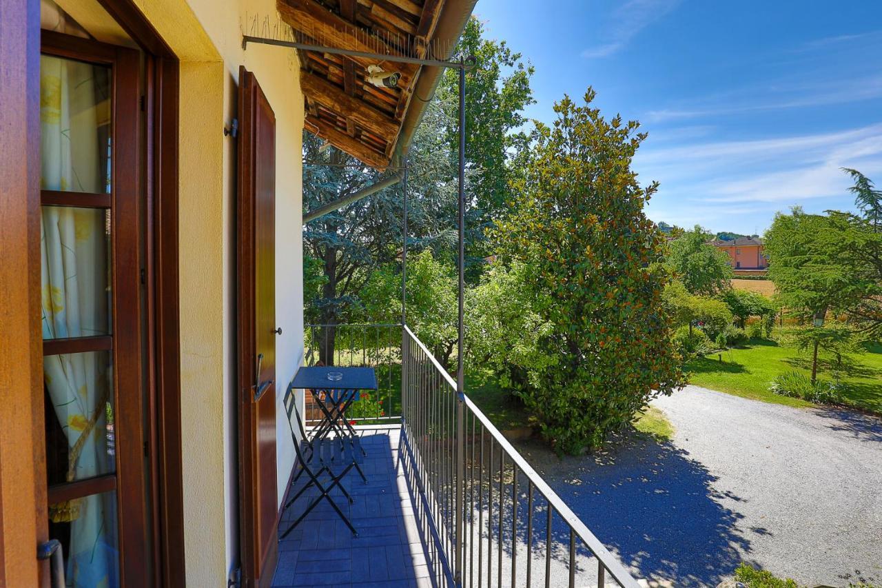 Cascina Giuli Villa Alba  Ngoại thất bức ảnh