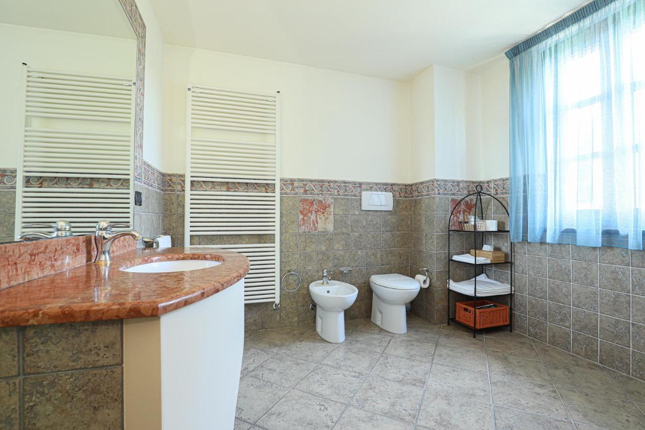 Cascina Giuli Villa Alba  Ngoại thất bức ảnh